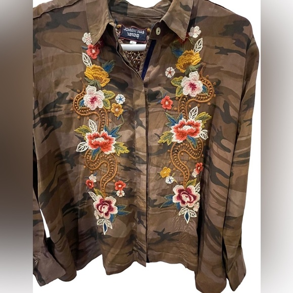 JOHNNY WAS SILK BUTTON DOWN - SZ L - Picture 3 of 4